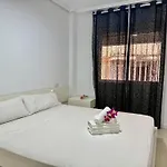 Apartment By Gloove Torrevieja